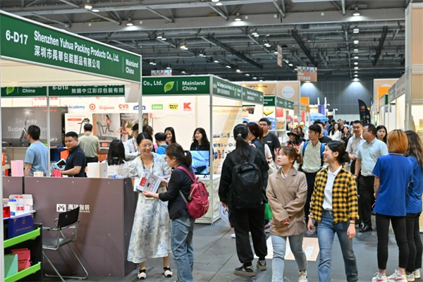 AX8_5640.jpg